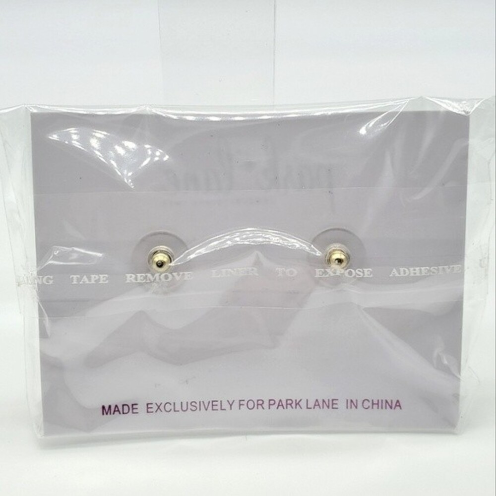 NWT Park Lane Faux Pearl Stud Earrings VTG Vintage - Picture 3 of 3